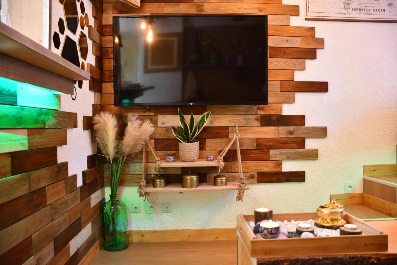 La Cahute H24,Cosy,Port,Plage,Wifi,Netflix La Seyne-sur-Mer Esterno foto